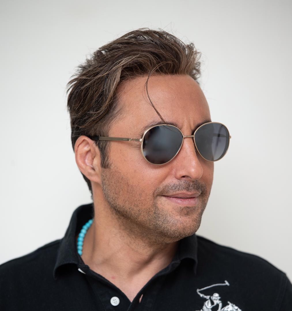 تصويرى از امير حسين رستمى در " رقصنده"