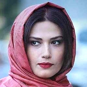 لادن مستوفی