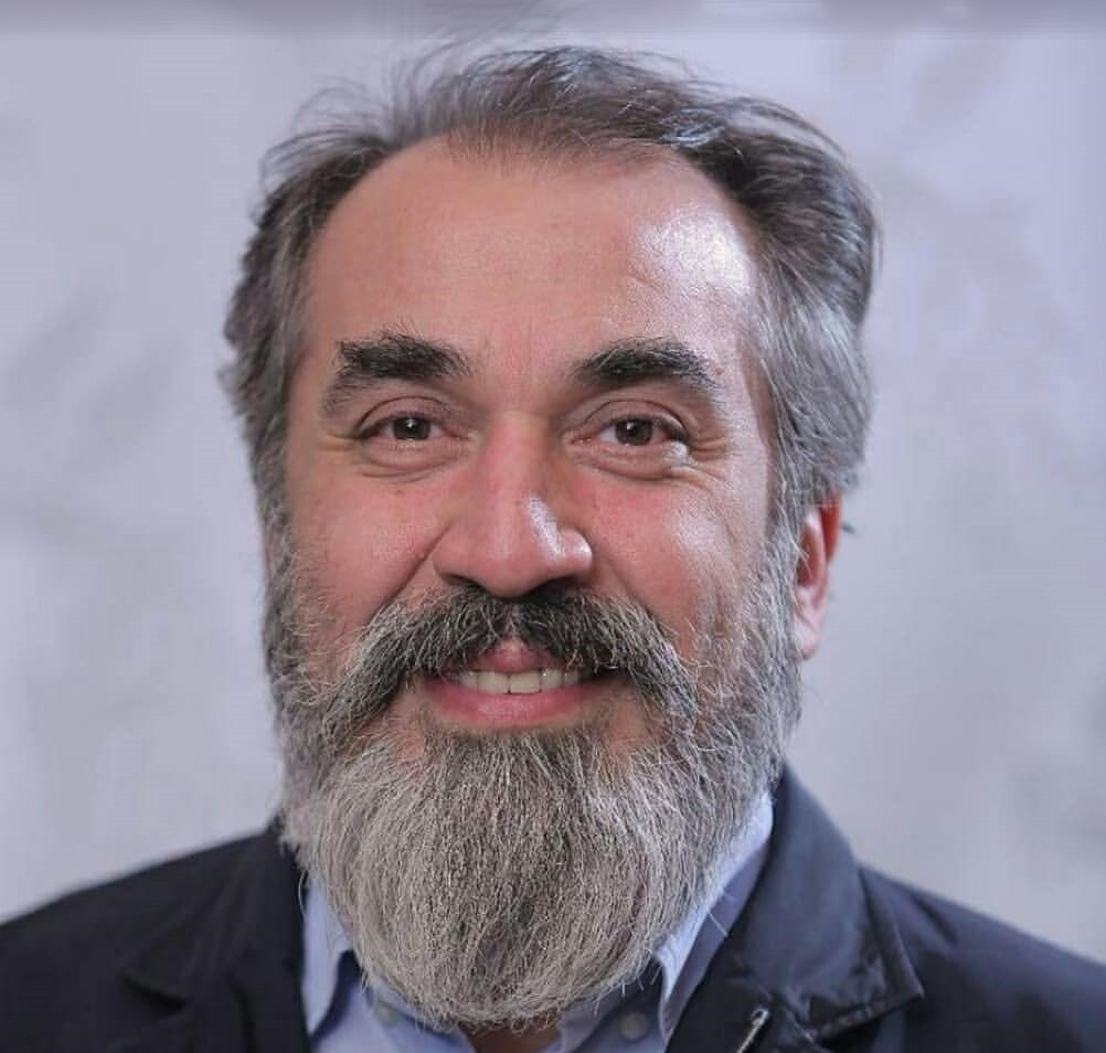 سیامک انصاری