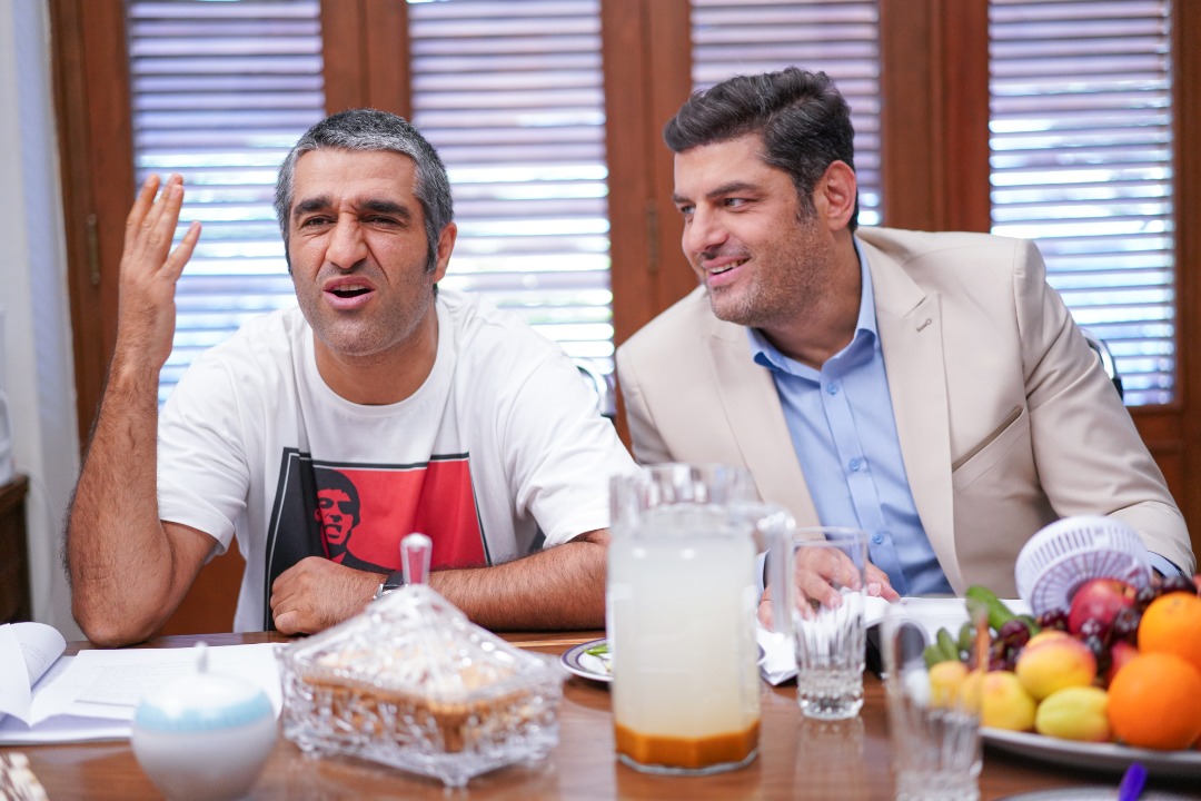 خوب، بد، جلف ۲: ارتش سری