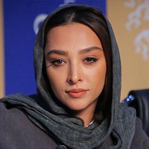 آناهیتا درگاهی