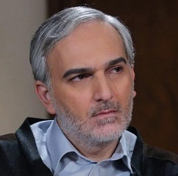 بیژن بنفشه‌ خواه