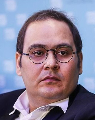 رضا داوودنژاد